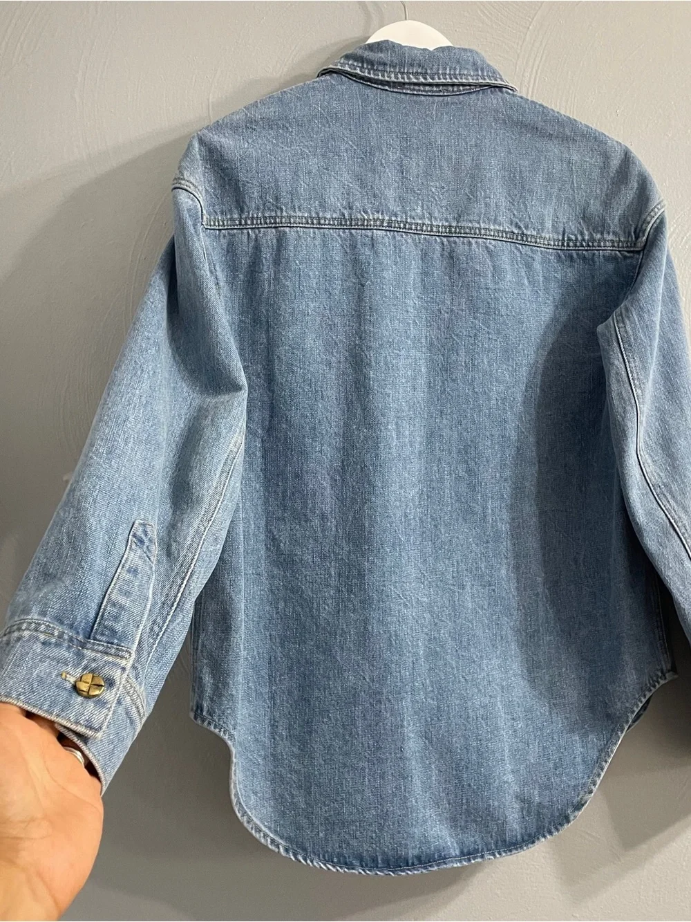 Tuckernuck Women’s Denim Shirt Jacket Chessy Shacket Size S